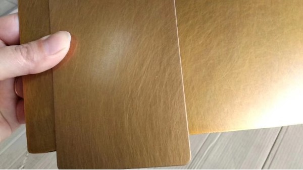 不銹鋼裝飾板加上無(wú)指紋工藝更上一層樓！
